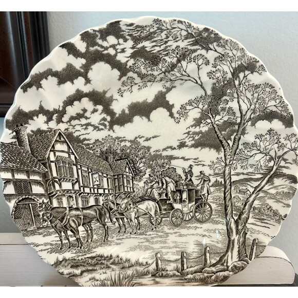 Royal Mail Fine Staffordshire Ironstone Dinner Plate 10 in Hand-Engraved England - Picture 4 of 6